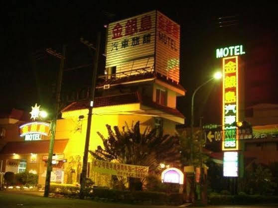 Treasure Island Motel - Fengshan Kaohsiung Zewnętrze zdjęcie